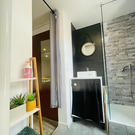 Studette Narbonaise * Narbona